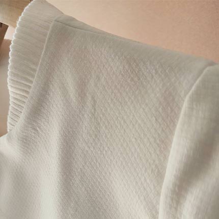 سویشرت وایت (White) سین استایل