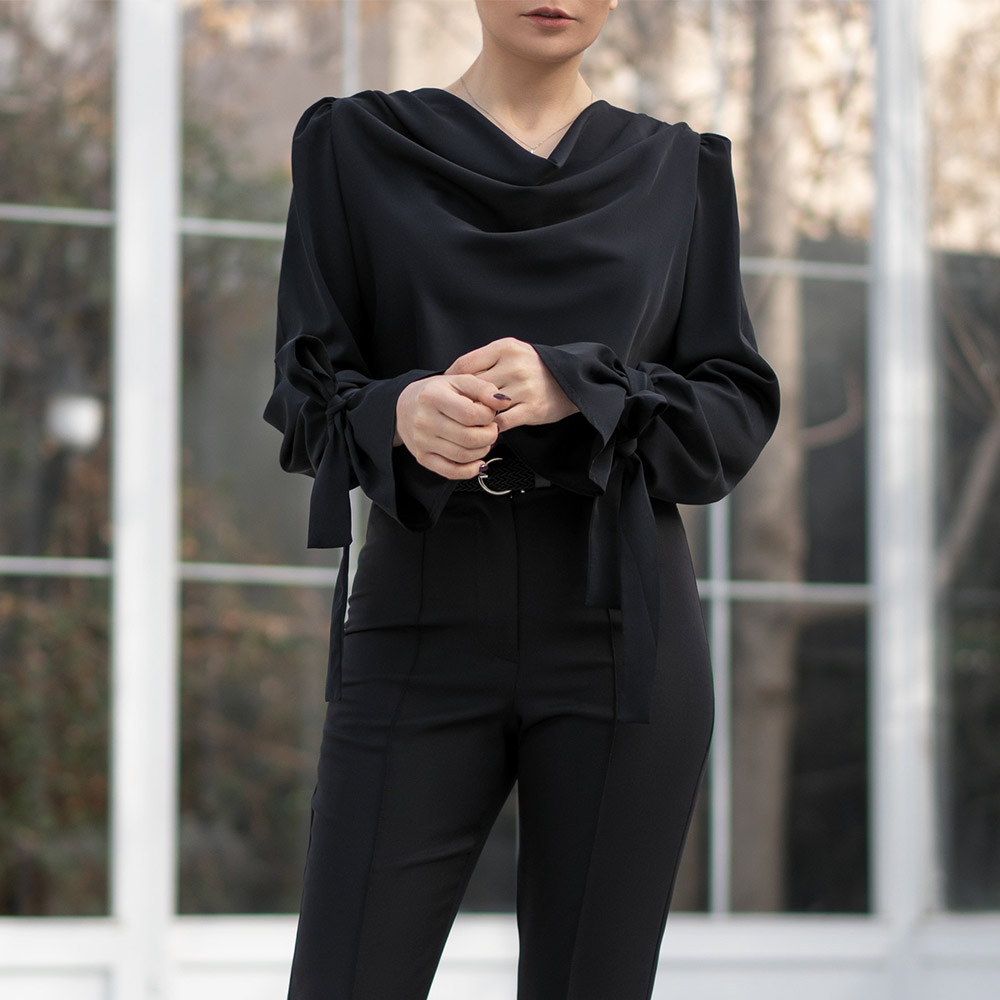 شومیز زنانه کرپ حریر لاریسا (Larisa) سین استایل